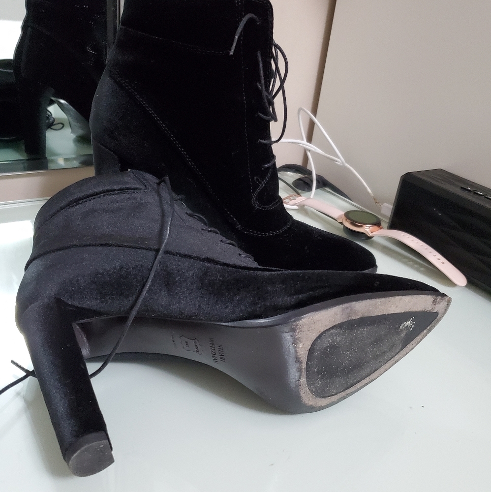 Stuart Weitzman Ruggy Lace-up Black Velour Bootie - Picture 6 of 7